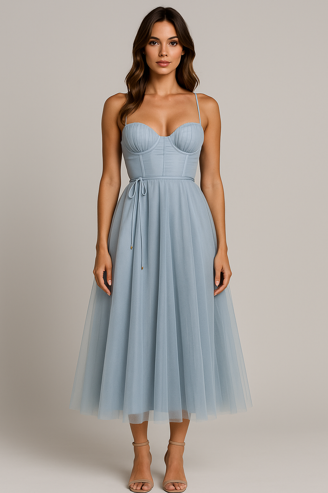 Zeitloses, ärmelloses Damen-Midikleid mit Korsettdetail in Braun. Elegant für festliche Events.