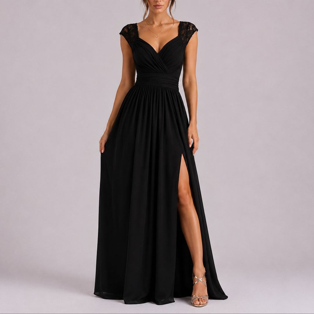 Fließendes, elegantes Damen Maxi-Kleid für Hochzeitsgäste. Ideales festliches Abendkleid für besondere Anlässe.
