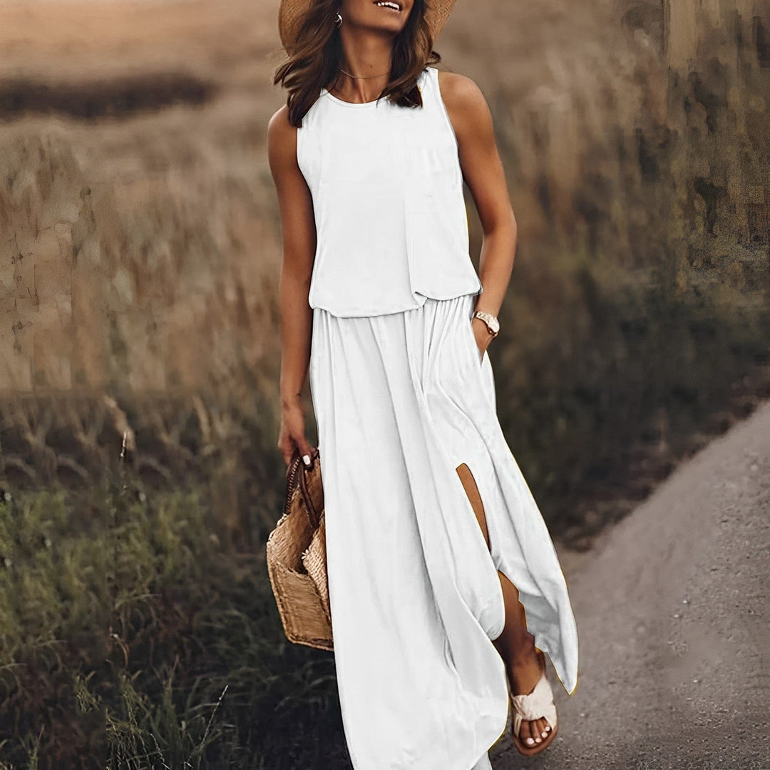 Komfortables Damen Maxikleid in elegantem Design. Ärmelloses Sommerkleid für stilvolle Freizeitlooks.