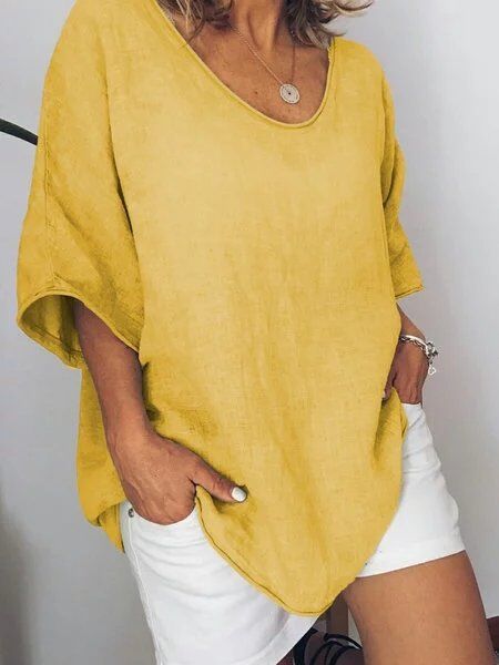 Stilvolles oversized Leinen Damen T-Shirt Elin. Perfekt für Sommer, Freizeit & Urlaub. Locker und bequem.