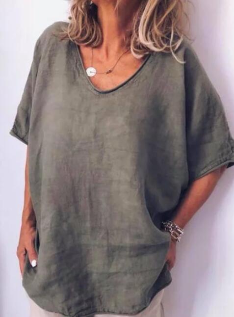 Ultra-bequemes Damen T-Shirt Elin aus Leinen, oversized. Das lockere Kurzarm Oberteil für heiße Sommertage und Freizeit.