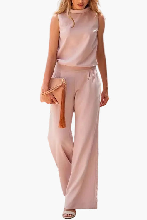 Eleganter Damen Jumpsuit, ärmellos, mit weitem Bein für Business & Freizeit. Stilvoller Sommer-Einteiler.