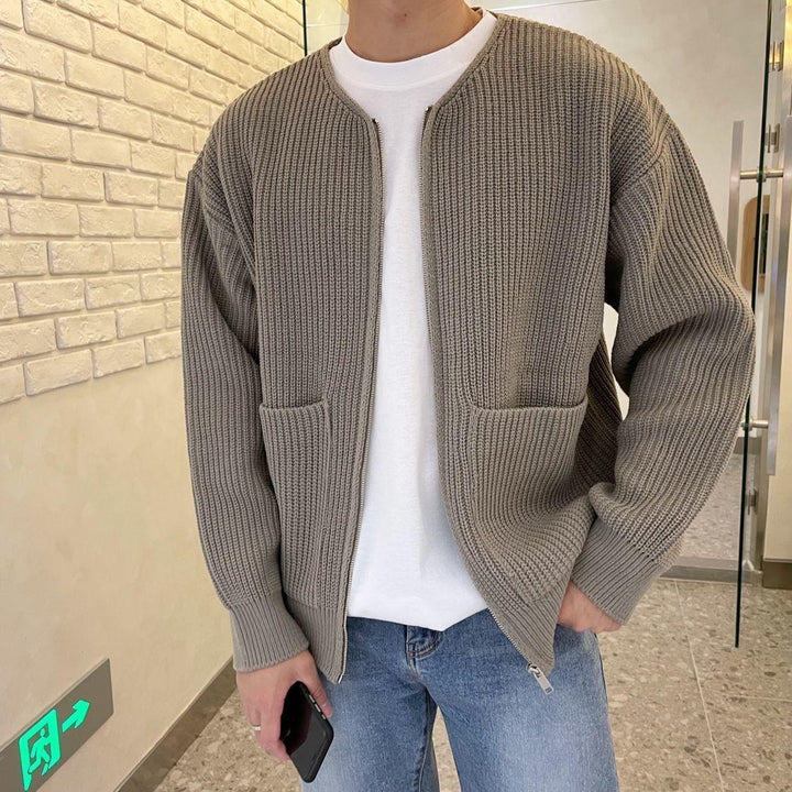Eleganter Herren Strick-Cardigan, klassisch gerippt. Langarm-Strickjacke für Business Casual & Alltag.