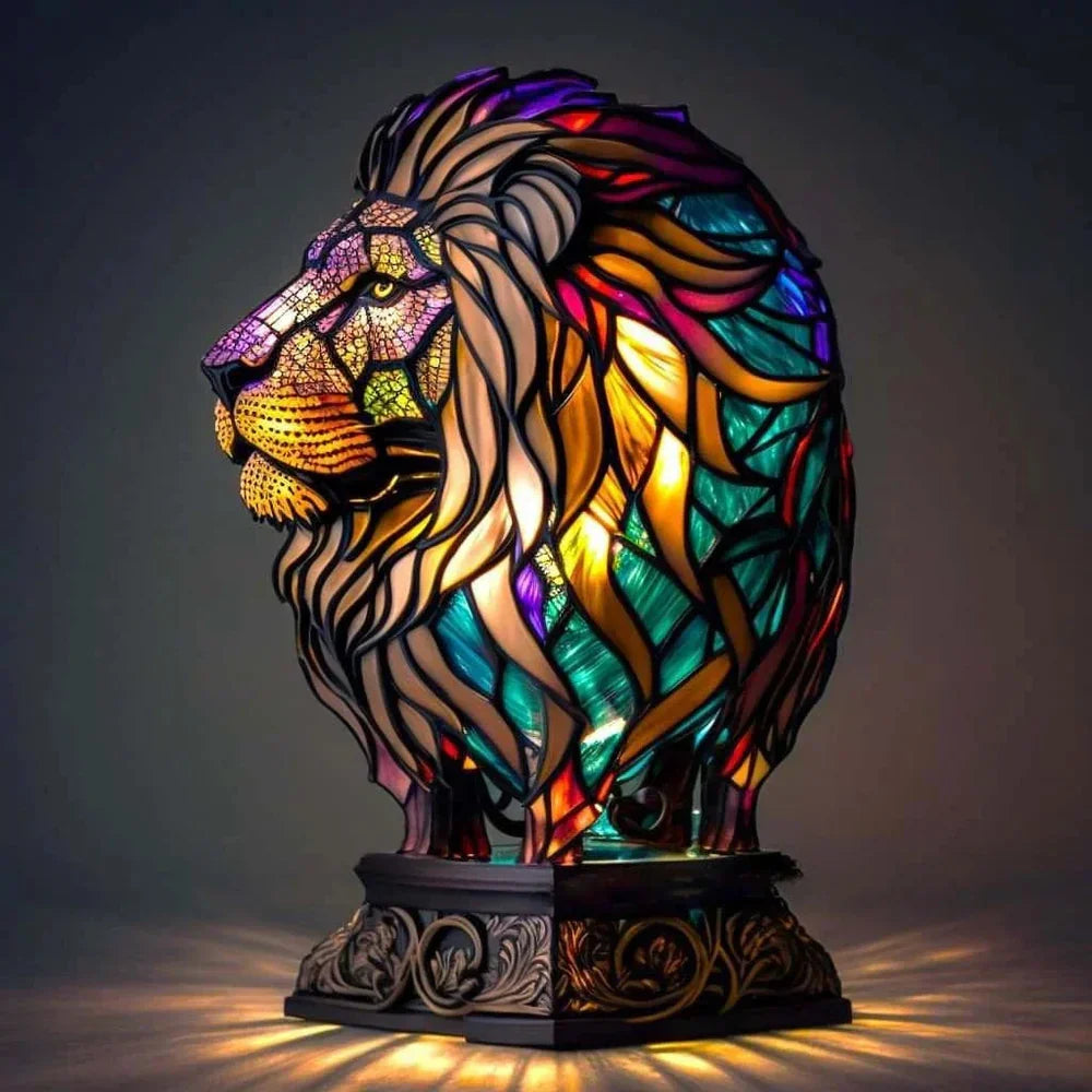 VitraFauna: Handgefertigte Buntglas Tierlampe als Elefant, Eule, Katze oder Schildkröte – exklusive Kunst.