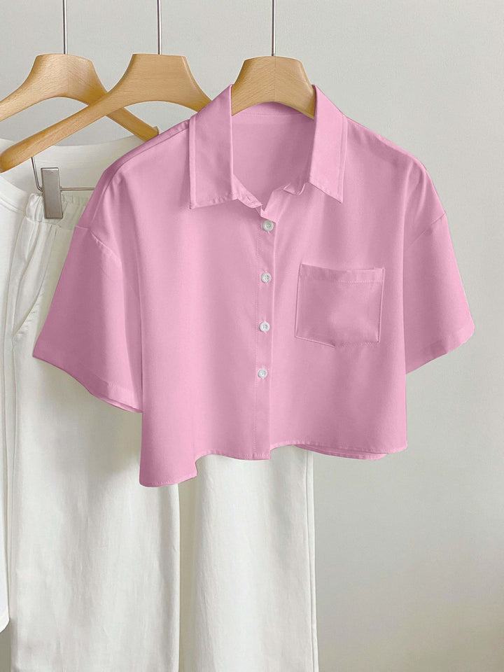 Elegante Damen Cropped Bluse mit Kragen, kurzärmlig, für lässige und schicke Anlässe.