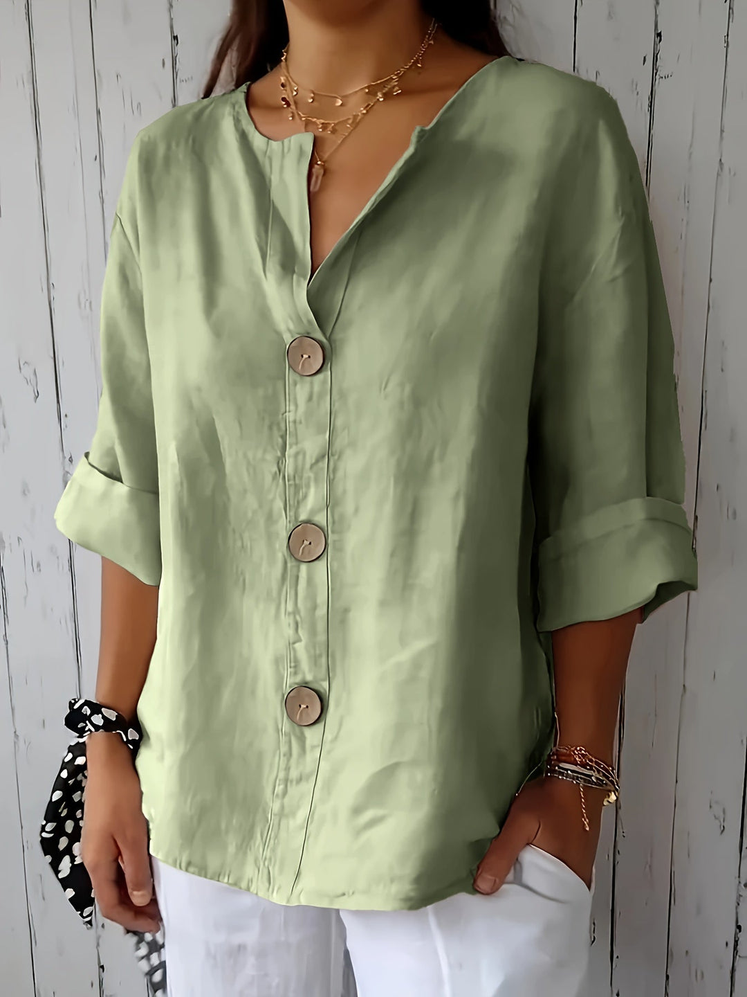 Frühlings-Sommer Damen Bluse mit 3/4-Ärmeln, Knopfleiste und V-Ausschnitt, modisch & leicht.