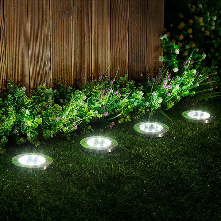 Energiesparende Solar-Wegbeleuchtung mit LED für den Garten, kabellos, wetterfest und einfach zu installieren.
