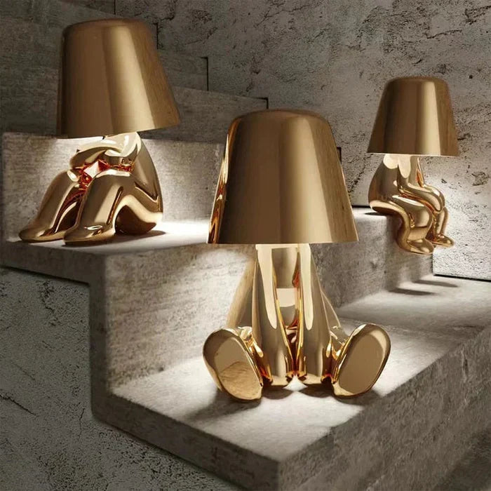 Elegante LED-Lampe mit Akku, dimmbar, dekorativ, für moderne Beleuchtung zuhause.