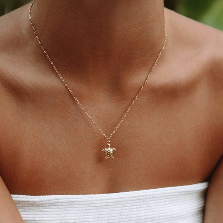 Damen Meerestentakel-Halskette, eleganter Ozean-Schmuck, maritimes Geschenk für Frauen.