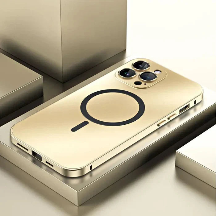 Langlebige MagCase Metallhülle für iPhone. MagSafe kompatibel, schlank & bietet guten Schutz.