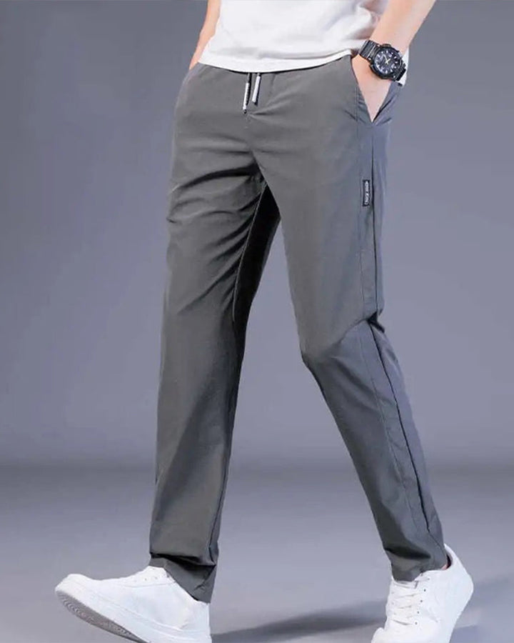 AeroFlex Stretch Wanderhose: atmungsaktive, bequeme Herrenhose, perfekt für lange Touren & aktive Freizeit.
