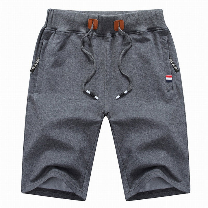 Komfortable Herrenshorts in Übergrößen für den Sommer. Bequeme Freizeithose für entspannte Tage.