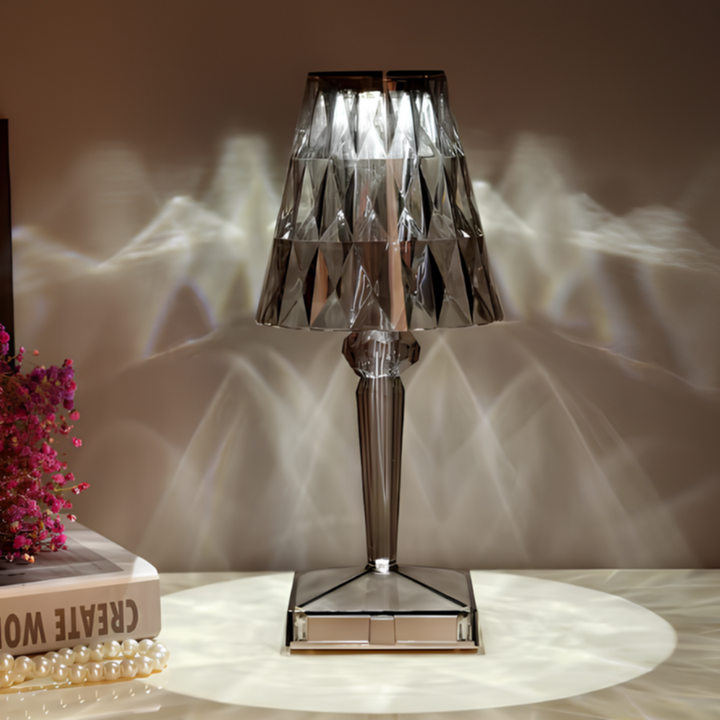 Kabellose LED-Kristall-Tischlampe, wiederaufladbar. Touch-Lampe für flexible Platzierung als Ambientebeleuchtung.