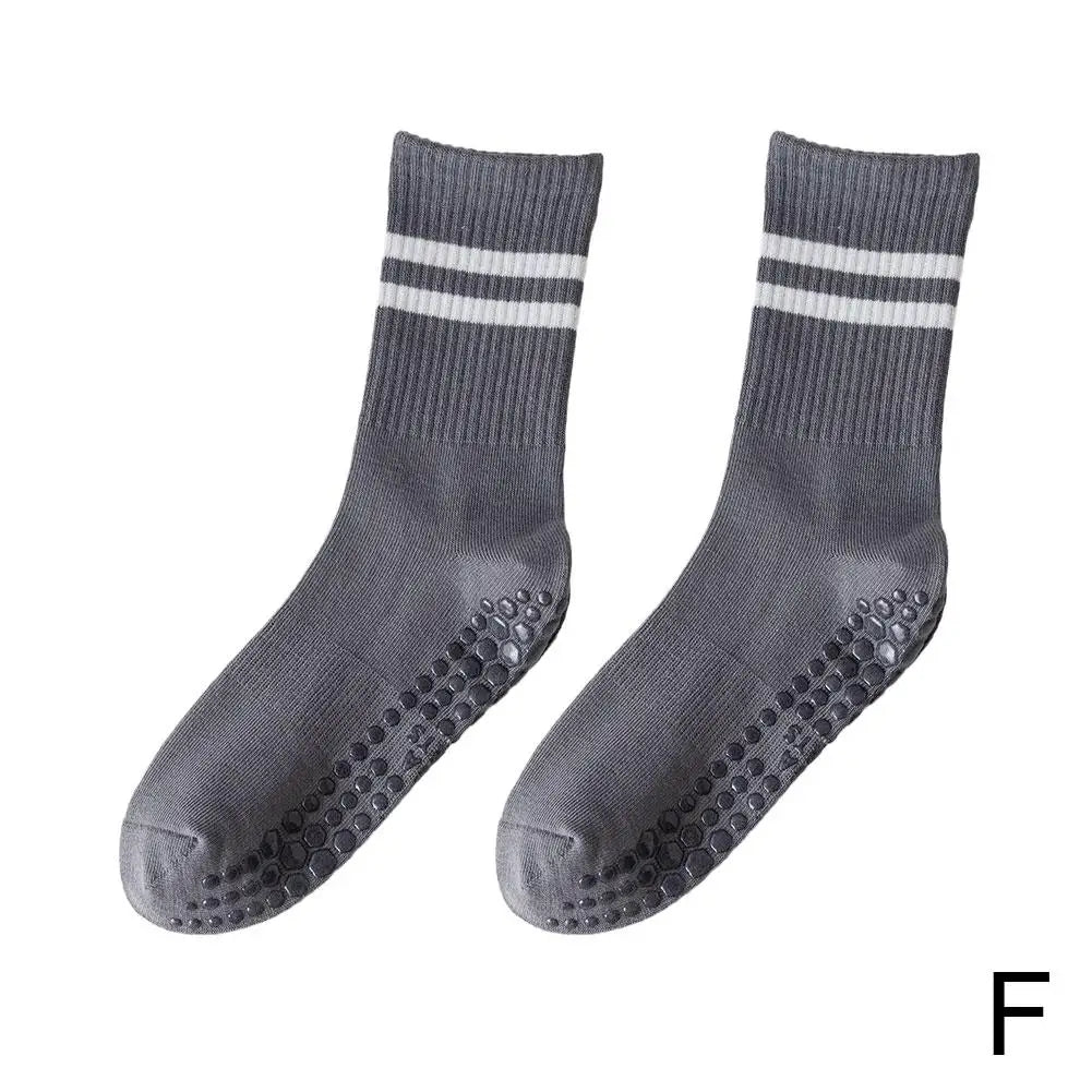 Vielseitige Unisex Grip Socken halbhoch für Fitness, Yoga, Pilates & Tanz. Mit Antirutsch-Technologie.