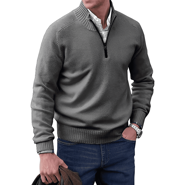 Hochwertiger Reißverschlusspullover für Männer, perfekt für stilvolle Herbst-Outfits.