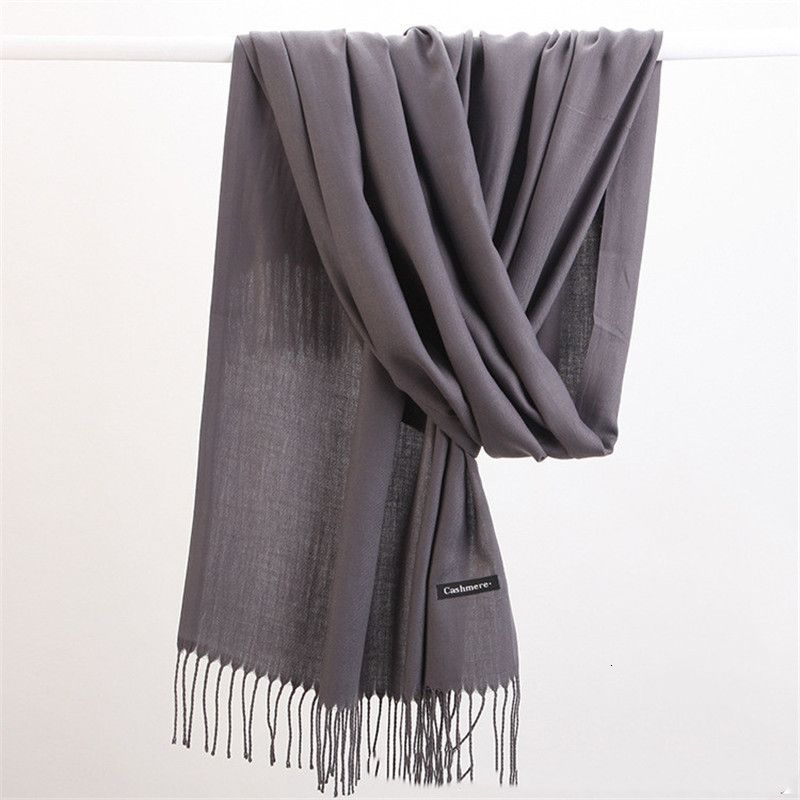 Hochwertiger Damen Winterschal Faith, elegant, warm und ein schönes Geschenk.