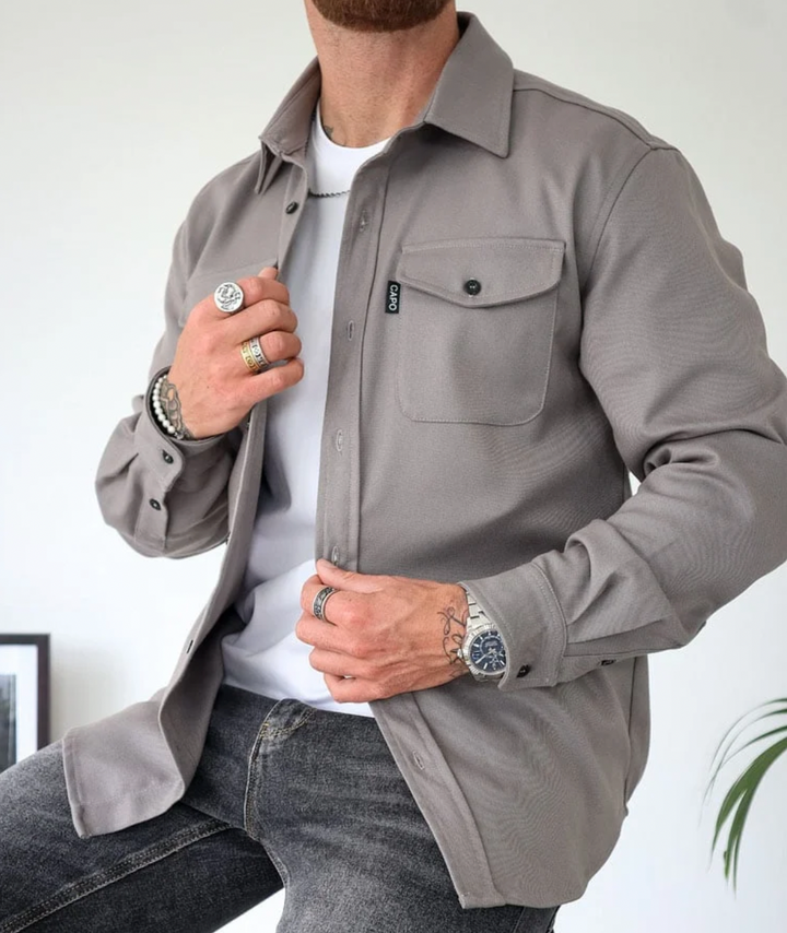 Gefaltetes Herren Herbsthemd Rocco, ein komfortables und vielseitiges Langarmhemd für moderne Männermode.