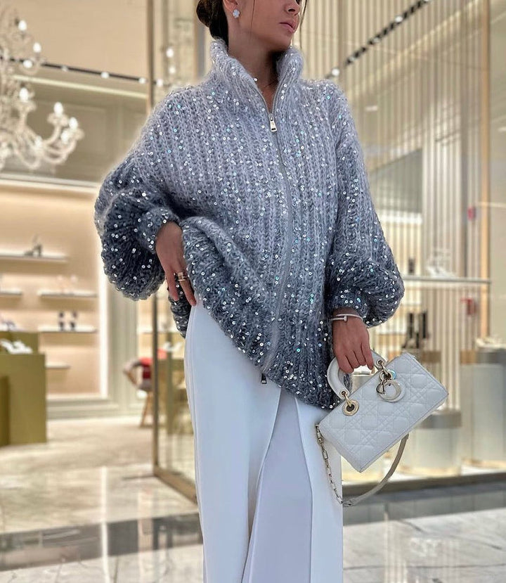 Modische Glitzerstrickjacke für Damen, bequeme und elegante Damenmode für jeden Anlass.