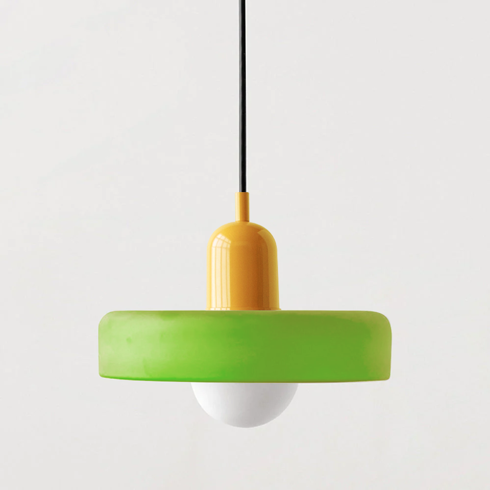 Buntglas Pendelleuchte, farbenfroh und modern. Glaslampe, vielseitig für Ihr Zuhause.