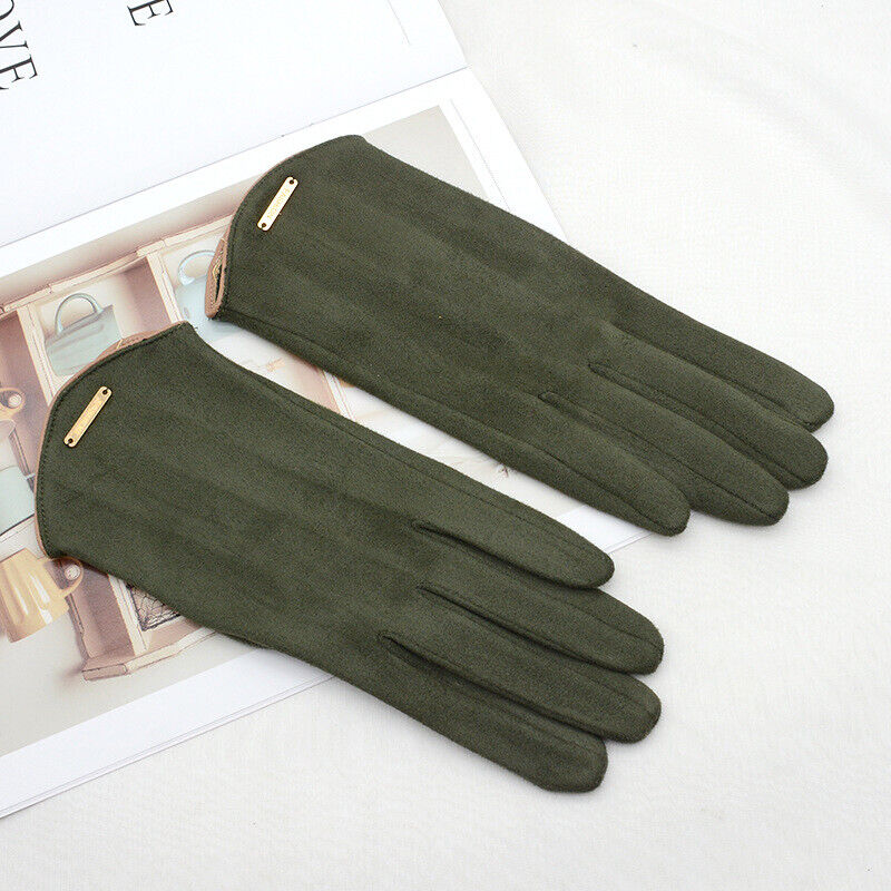Elegante Winterhandschuhe für Damen in Beige. Halten die Hände warm und sind touchscreen-kompatibel.