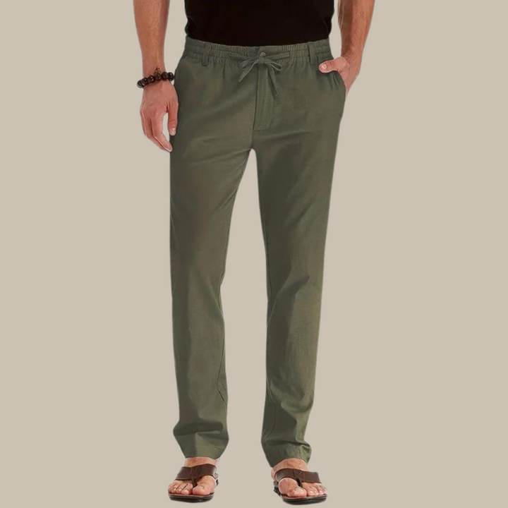 Bequeme & leichte Herren Sommerhose mit flexiblem elastischem Bund. Der ideale Begleiter für Urlaub & Freizeit.