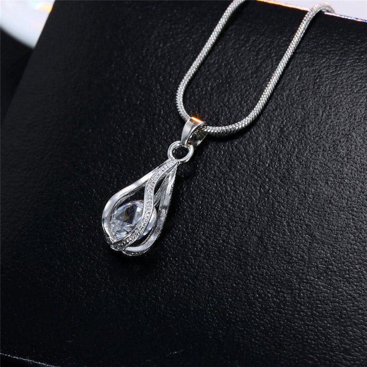 Modisches Winter-Accessoire: Damen Schneeflocken Halskette & Ohrringe Set aus Sterlingsilber für festliche Anlässe.