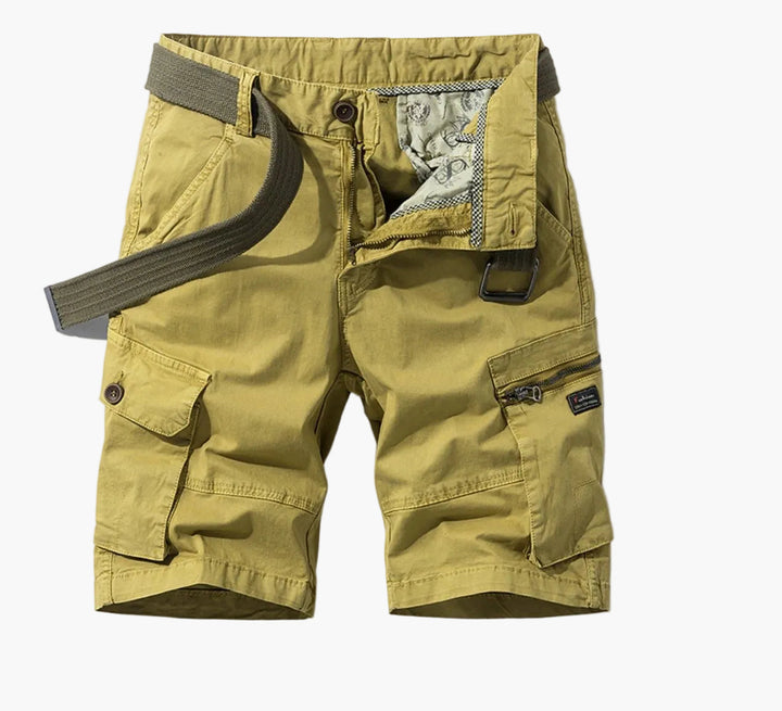Ultrabequeme Herren Cargo Shorts. Perfekte Männer-Shorts mit vielen Taschen für entspannte Sommertage.
