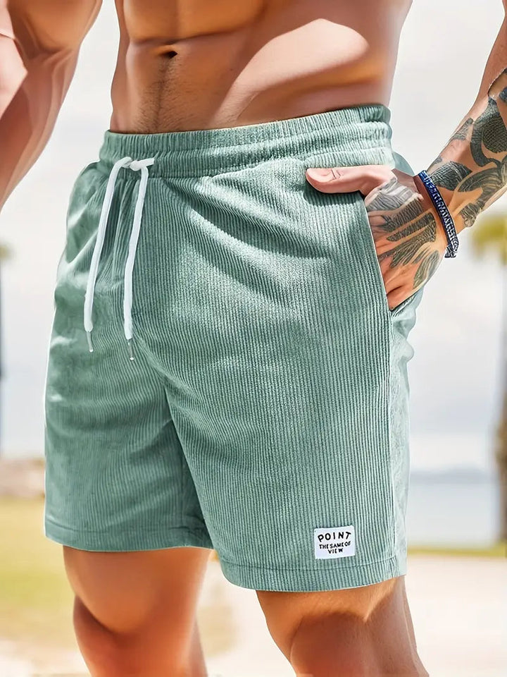Vielseitige Herren Schwimmhose VUMO, schnelltrocknend für Sport & Pool. Bequem und stylisch im Sommer.