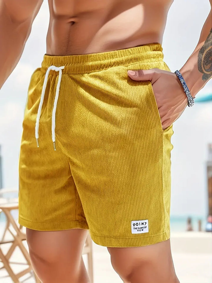 Komfortable VUMO Herren Badehose, atmungsaktiv & schnelltrocknend. Must-have für entspannte Sommertage.