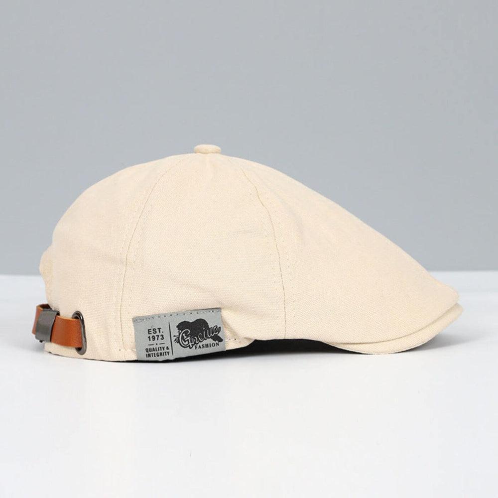 Modische Herren Baskenmütze, klassische Mütze als stylisches Mode Accessoire für Männer.