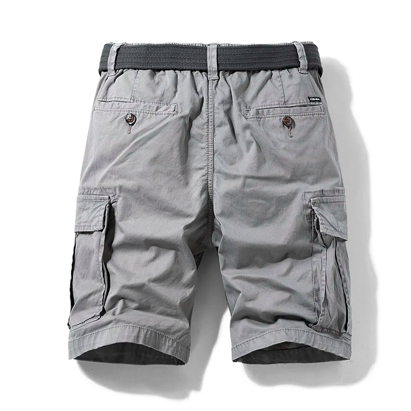 Vielseitige Herren Cargo-Shorts. Bequemer Regular Fit für Sommer-Freizeitaktivitäten und täglichen Gebrauch.