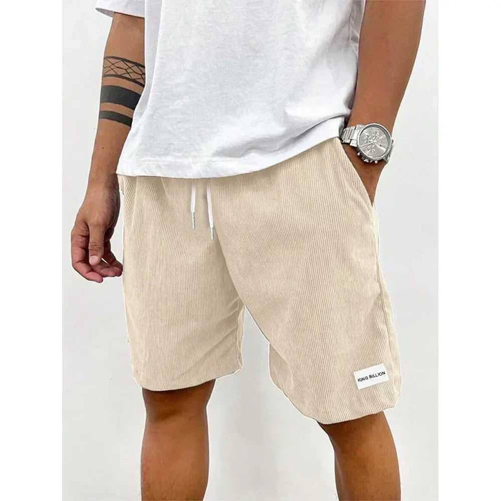 Khaki Herren kurze Freizeithose, leicht und atmungsaktiv, perfekt für Strandtage und sommerliche Aktivitäten.