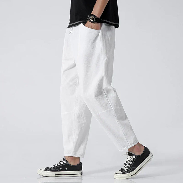 Bequeme Herren Cropped Hose, Slim-Fit, für modernen Alltag. Vielseitige Sommerhose mit stylischem Schnitt.