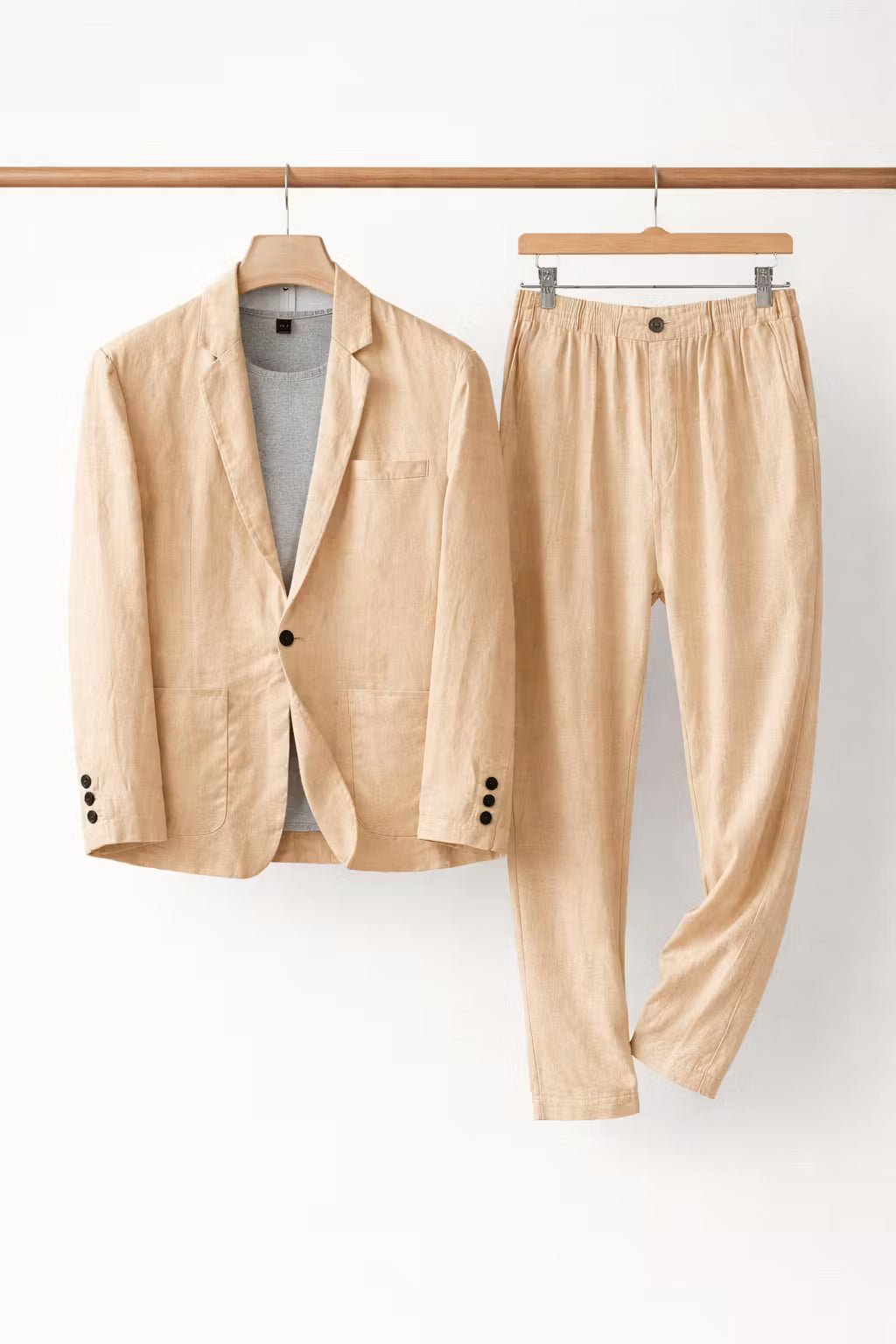 Herren Anzug-Set aus atmungsaktivem Leinenstoff, Sakko & Hose mit relaxter Passform, Frühling/Sommer Style.