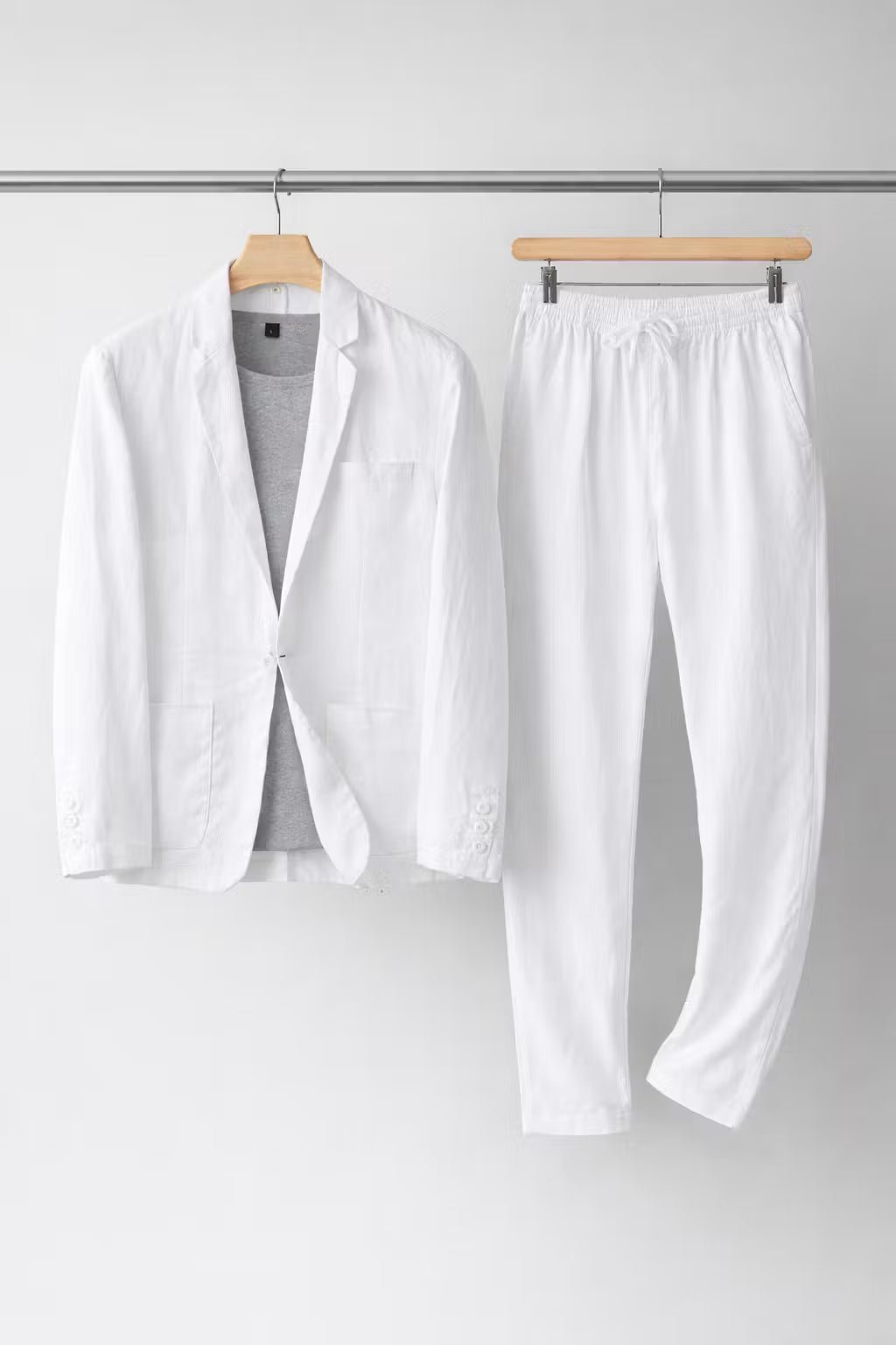 Stylischer Herren Leinenanzug, Sakko & Hose, relaxte Passform, Sommer Smart Casual Zweiteiler.