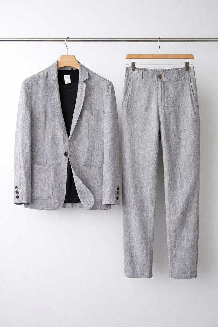 Vielseitiger Herren Anzug aus Leinen, relaxte Passform Sakko und Hose, geeignet für formelle und legere Looks.