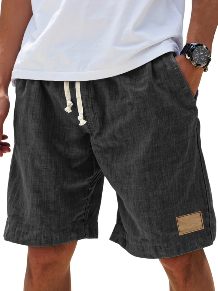 Stylische Herren Relaxed Fit Shorts, kurze Hose für einen entspannten Sommerstil in Freizeit & Urlaub.
