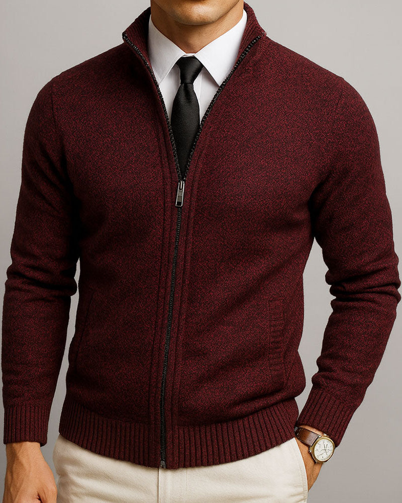 Lässige Herren Strickjacke für Freizeit-Outfits. Komfortabler, zeitloser Cardigan, perfekte Oberbekleidung für entspannte Tage.