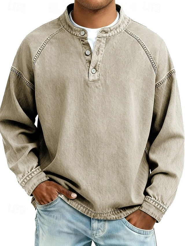 Herren Henley Pullover mit Vintage Distressed-Effekten. Stilvoller Langarm-Strick für den lässigen Look.