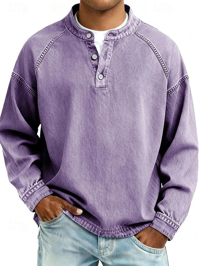 Komfortabler Herren Pullover im Vintage Distressed-Design. Lässige Eleganz für Männer Mode & Freizeit.