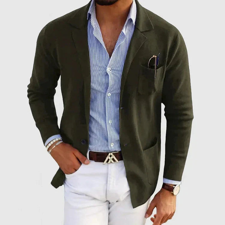 Herrenblazer für den Alltag. Bequemes Sakko im Casual-Stil mit Reverskragen, vielseitig kombinierbar.