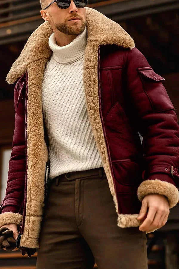 Stilvolle Herren Piloten-Winterjacke im Vintage-Look. Braune Lederjacke mit weichem Shearling-Futter.