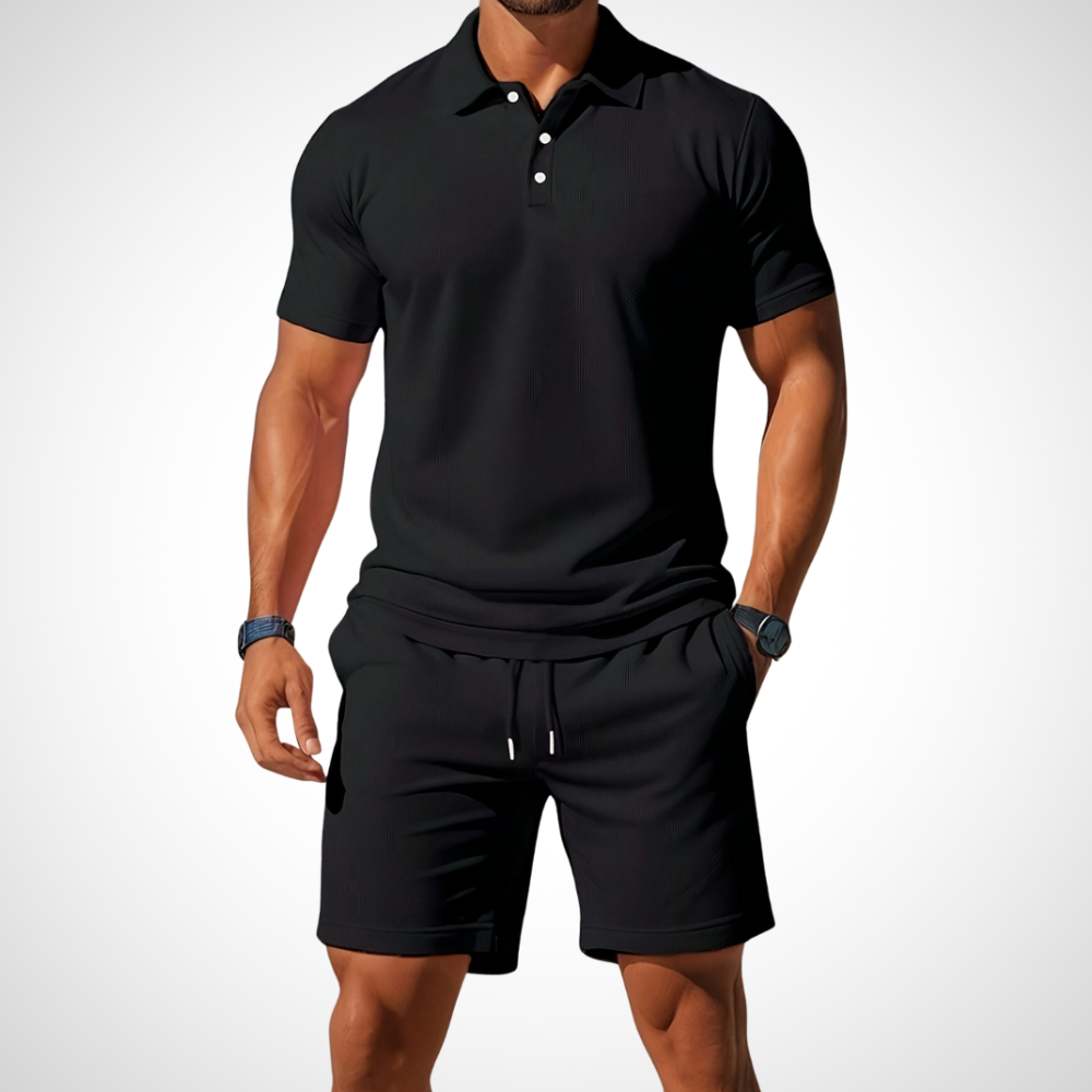 Sportlich elegantes Herren Polo & Shorts Set "Enrico" – vielseitiges Freizeit Outfit für den Sommer.