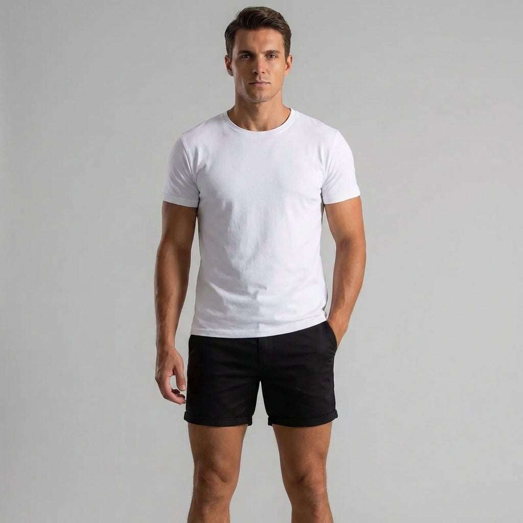 Dunkelblaue Slim Fit Chino-Shorts für Herren, perfekt für stilvolle Sommeroutfits & Freizeit. Bequem geschnitten.