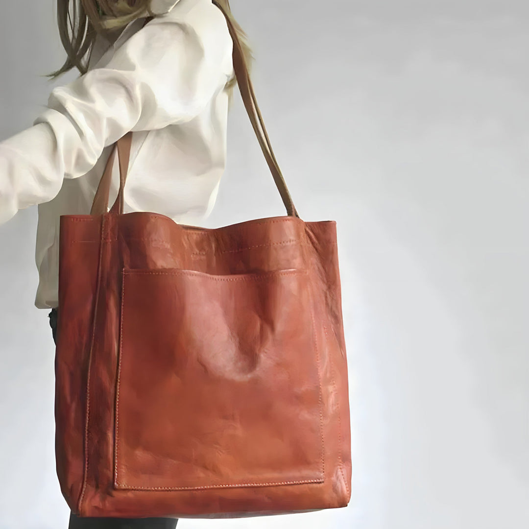 Stilvolle braune Damen Schultertasche Sophie in Leder-Optik, perfekt für jeden Anlass. Elegante Handtasche.