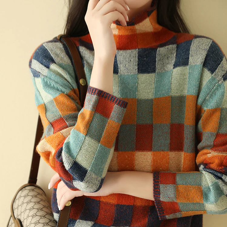 Hochwertiger Strickpullover für Damen mit Rollkragen. Gemütlich und elegant für Freizeit & Business.