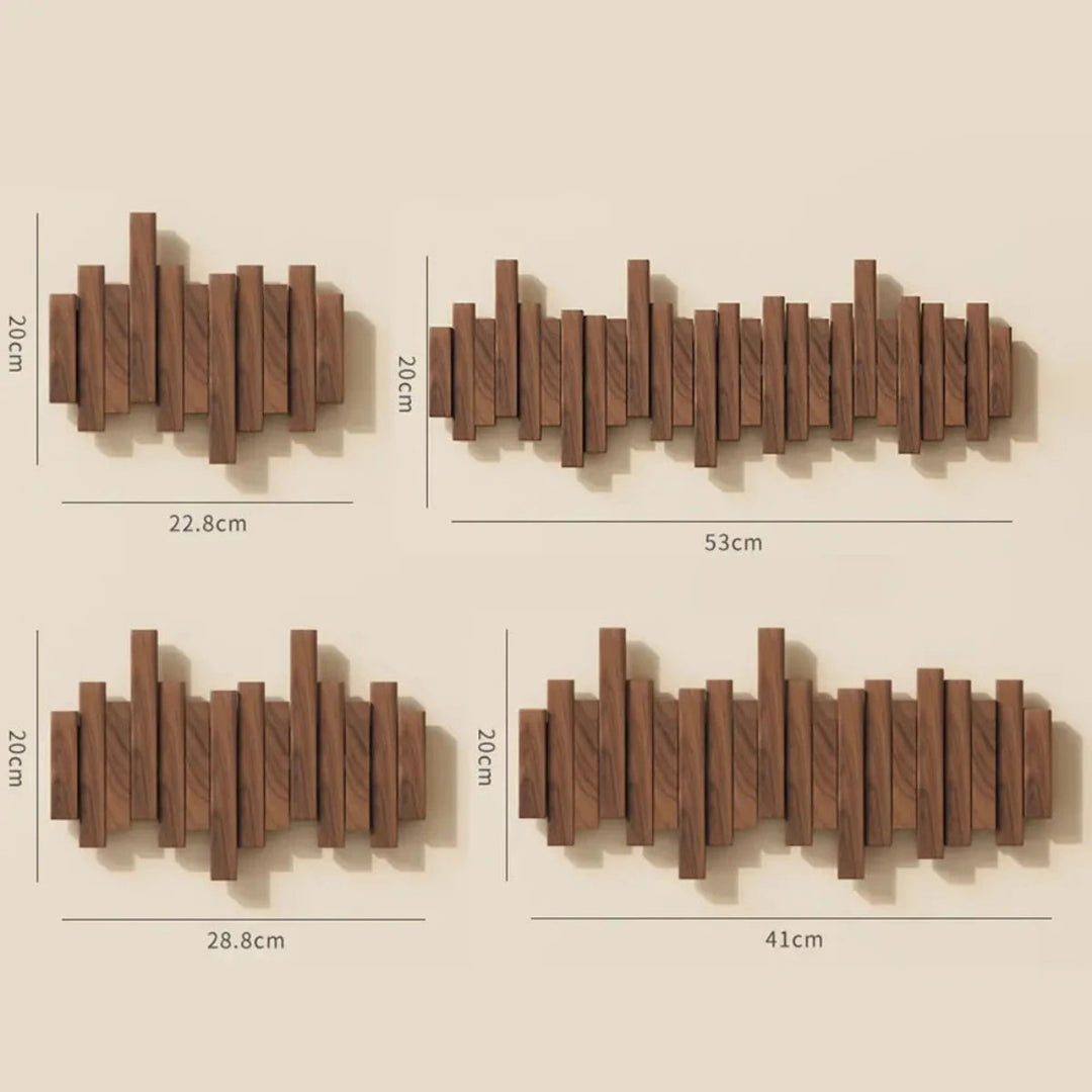Flurgarderobe aus Holz mit bis zu 8 Haken, Nussbaum & Buche, ideal für Ordnung im Eingang.