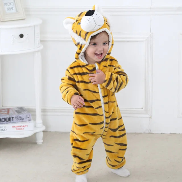 Entzückender Baby-Einhorn-Overall aus Flanell. Kuscheliger Strampler & Tierkostüm für kleine Mädchen.
