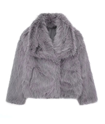 Hochwertige Damen Winterjacke mit Kapuze, warm gefüttert, für optimalen Schutz vor Kälte.