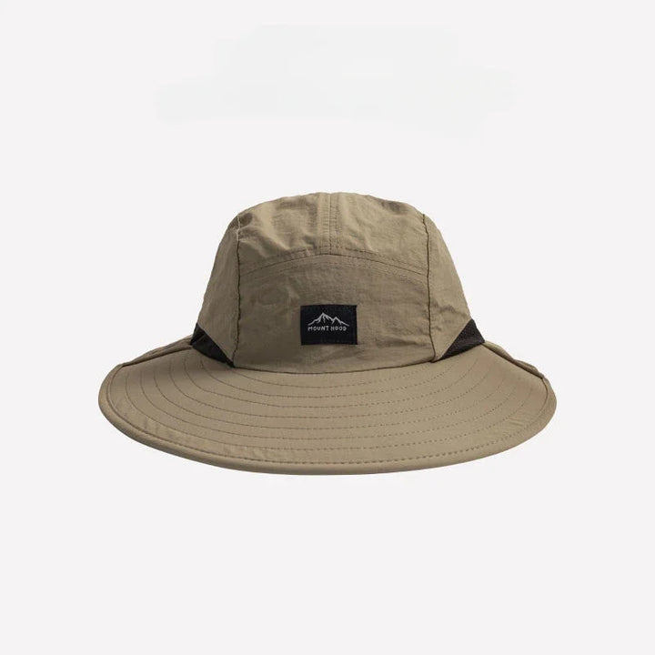 Dunkelblauer, wasserdichter Sonnenhut mit UV-Schutz, ideal für Strand & Outdoor-Sport.